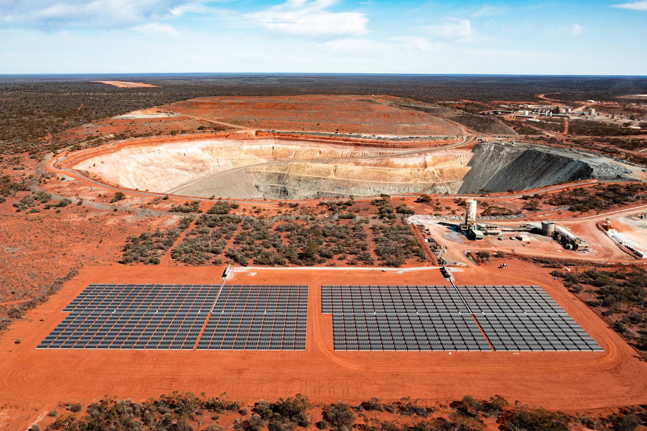Carosue Dam · 3.3 MW solar development, image 1